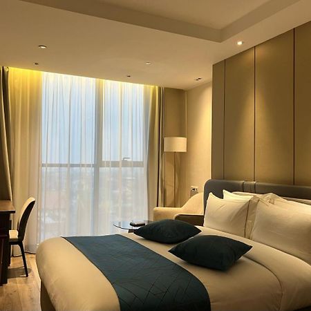 Sofia International Hotel Μπισκέκ Εξωτερικό φωτογραφία