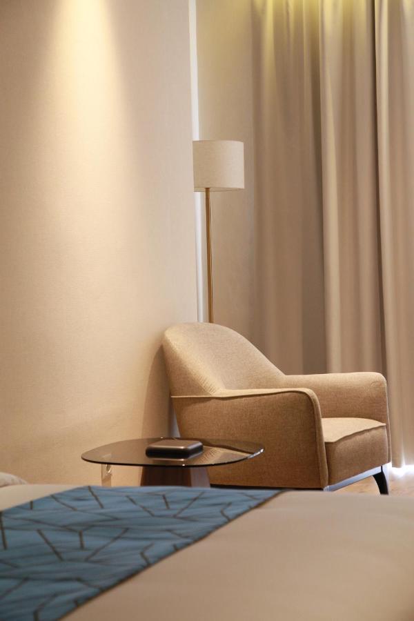 Sofia International Hotel Μπισκέκ Εξωτερικό φωτογραφία