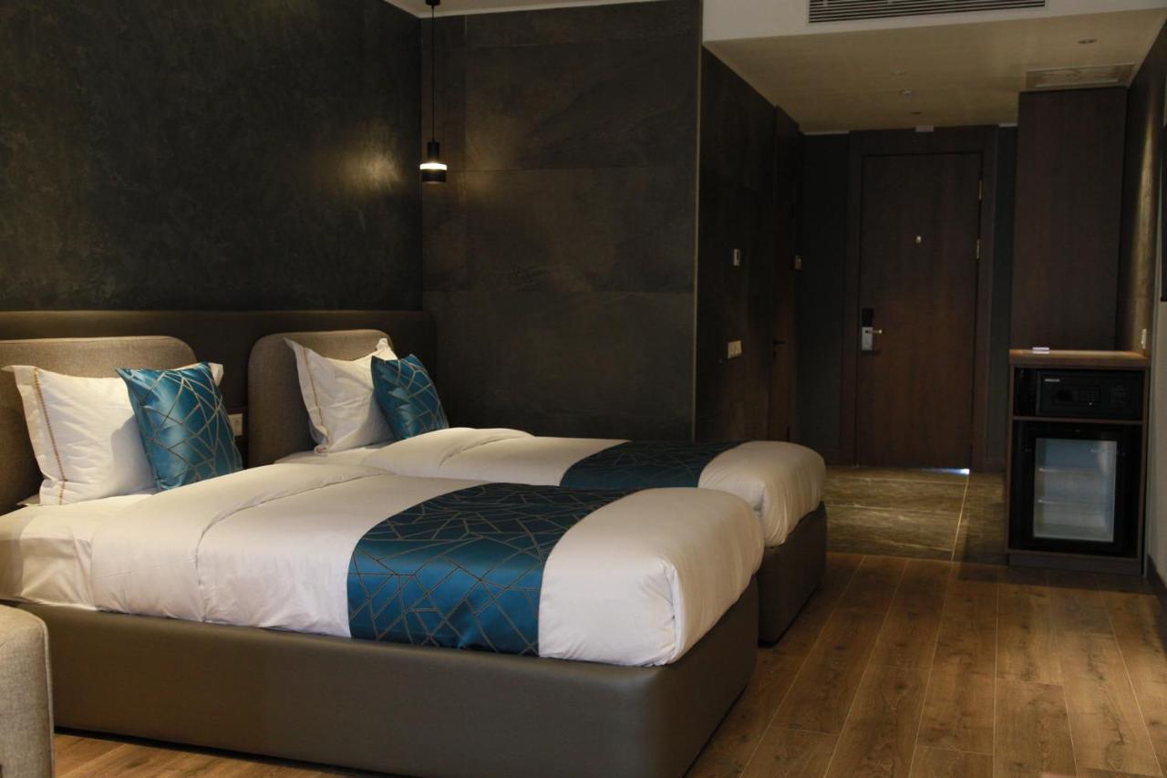 Sofia International Hotel Μπισκέκ Εξωτερικό φωτογραφία