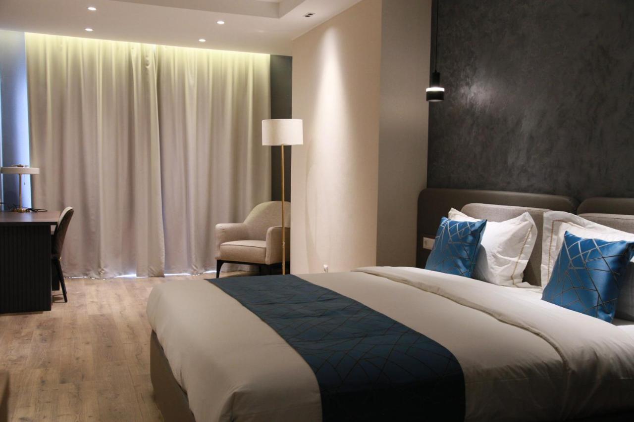 Sofia International Hotel Μπισκέκ Εξωτερικό φωτογραφία