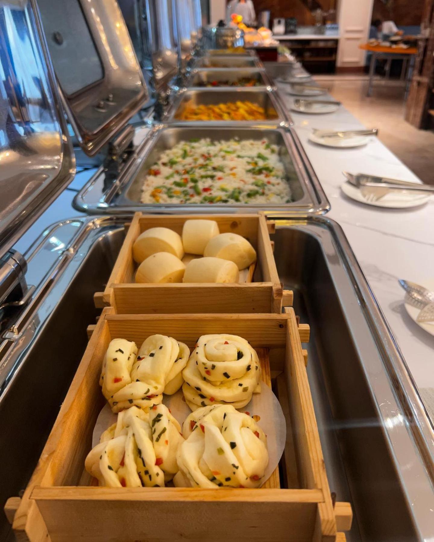 Sofia International Hotel Μπισκέκ Εξωτερικό φωτογραφία