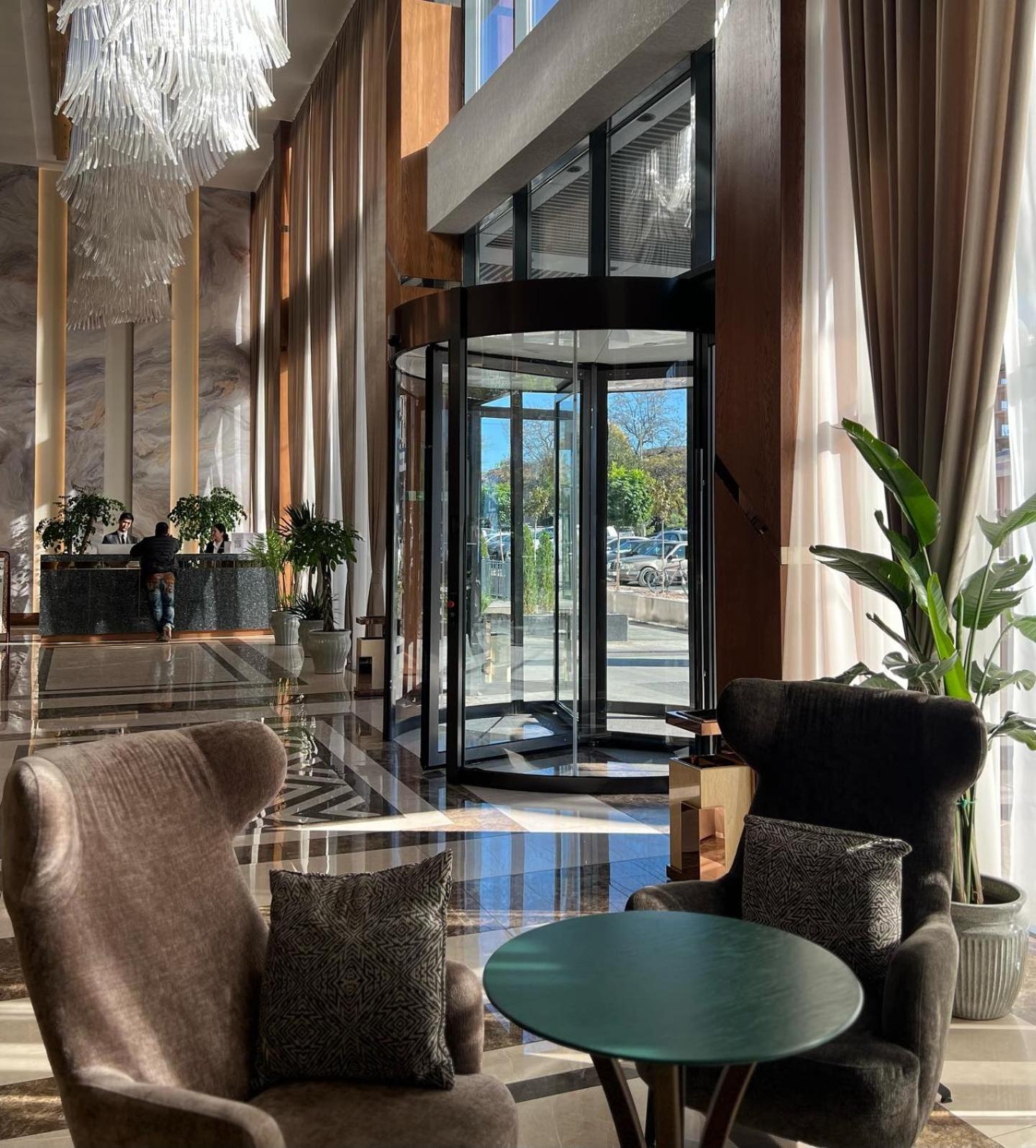 Sofia International Hotel Μπισκέκ Εξωτερικό φωτογραφία